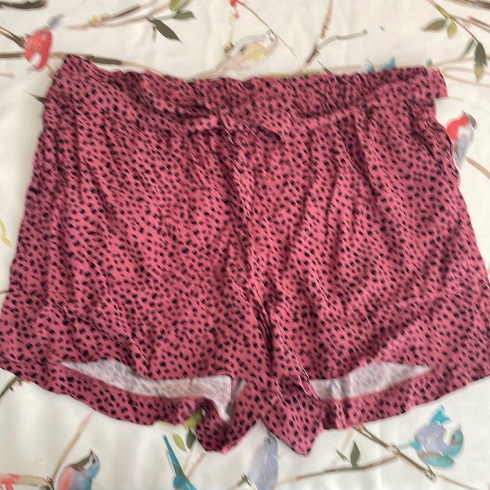 LOFT Pink Leopard print shorts NWT SZ L